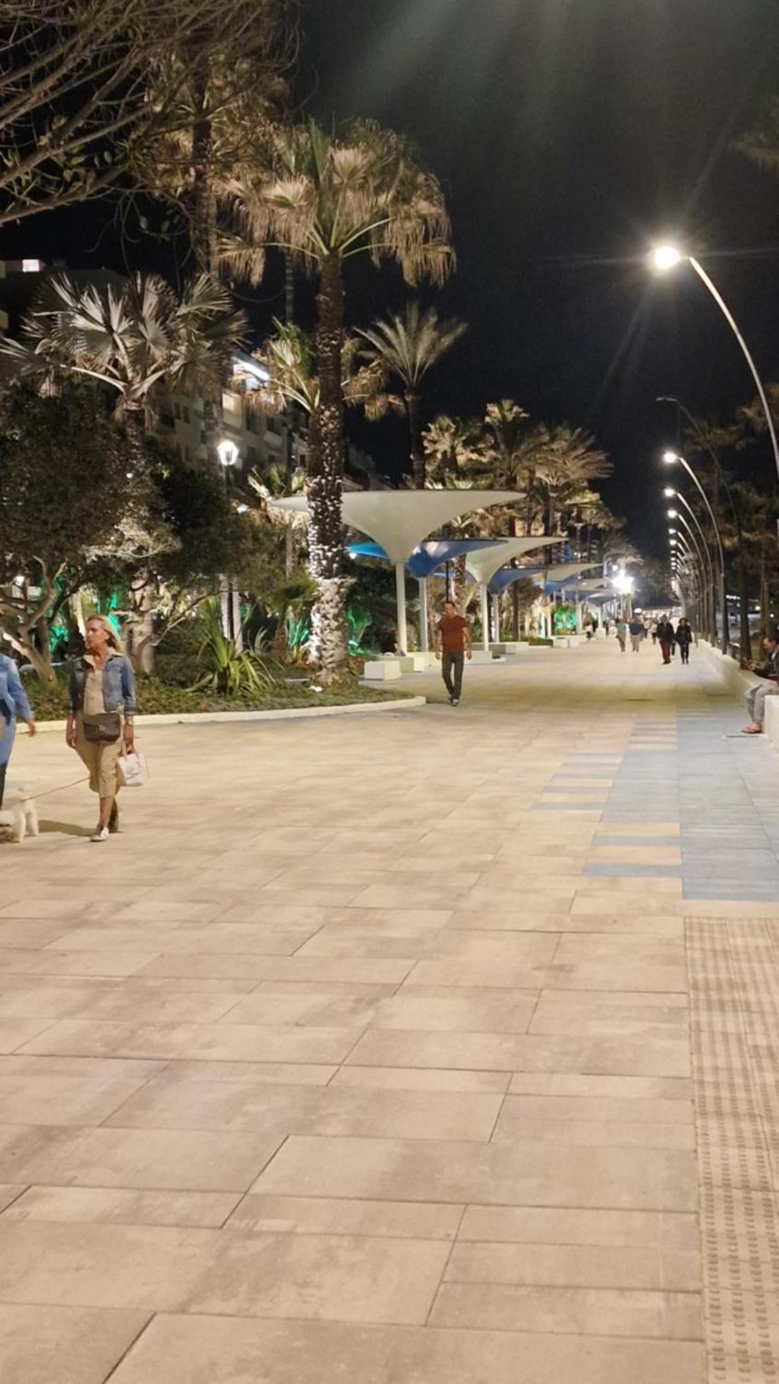 Estepona Playa Exterior photo